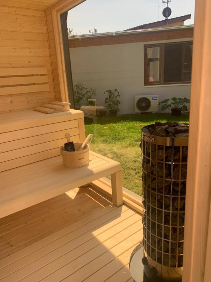 Apartman S Wellness Sluzbami Čerčany Екстериор снимка